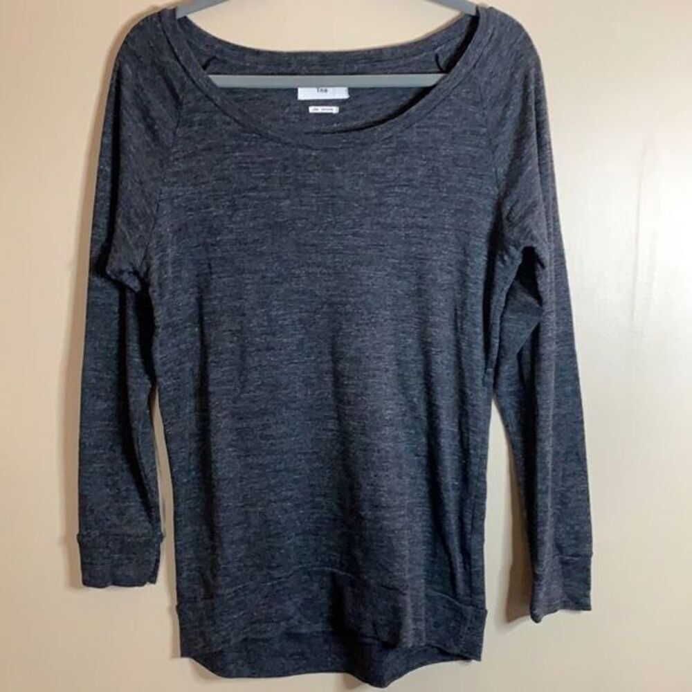 TNA Grey Long-Sleeved Top